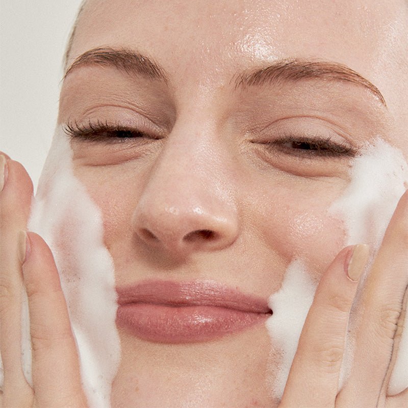 Mizon : Pore Refine Deep Cleansing Foam