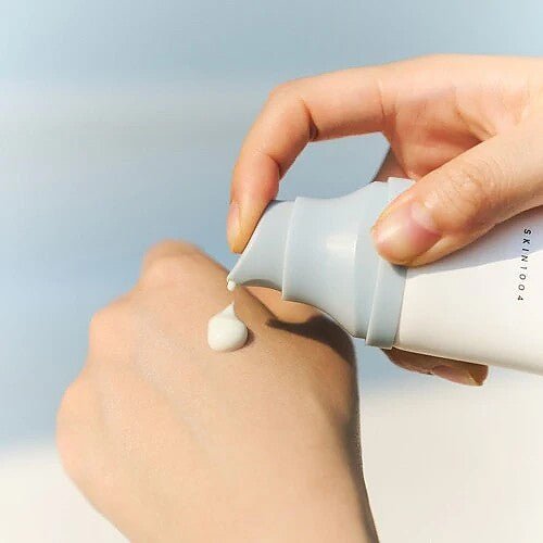SKIN1004 - Madagascar Centella Hyalu-Cica Water-fit Sun Serum - 50 ml - PIBU 피부