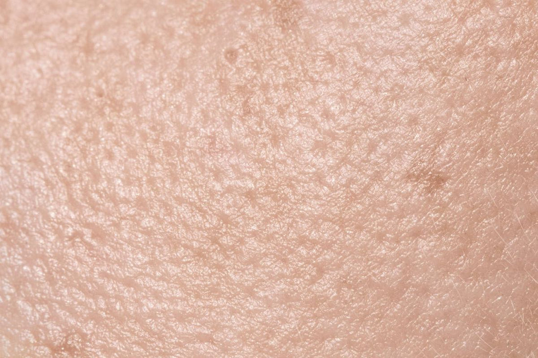 Démystifions les 4 mythes les plus courants sur les pores