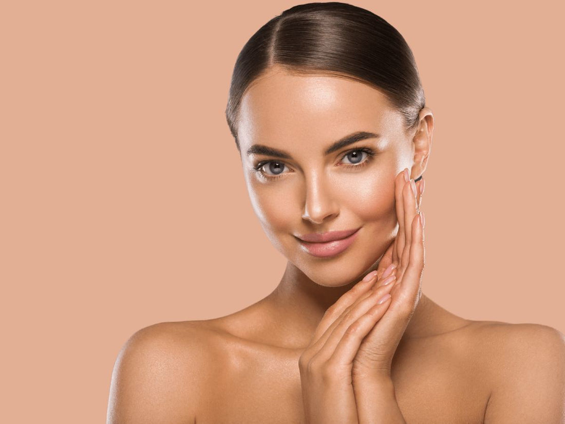 Glass Skin en 2025 : La Méthode Simple Pour Une Peau Parfaite