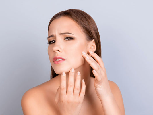 Peau sèche : causes, solutions et routine coréenne idéale pour une hydratation intense