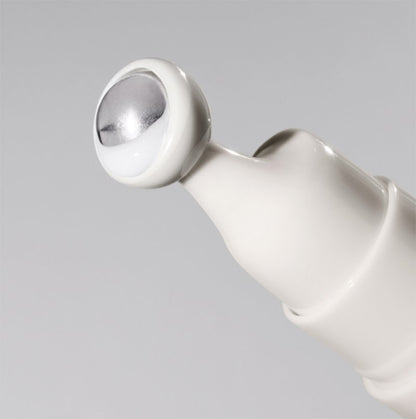 Innisfree : Green Tea Hyaluronic Glow Eye & Face Ball