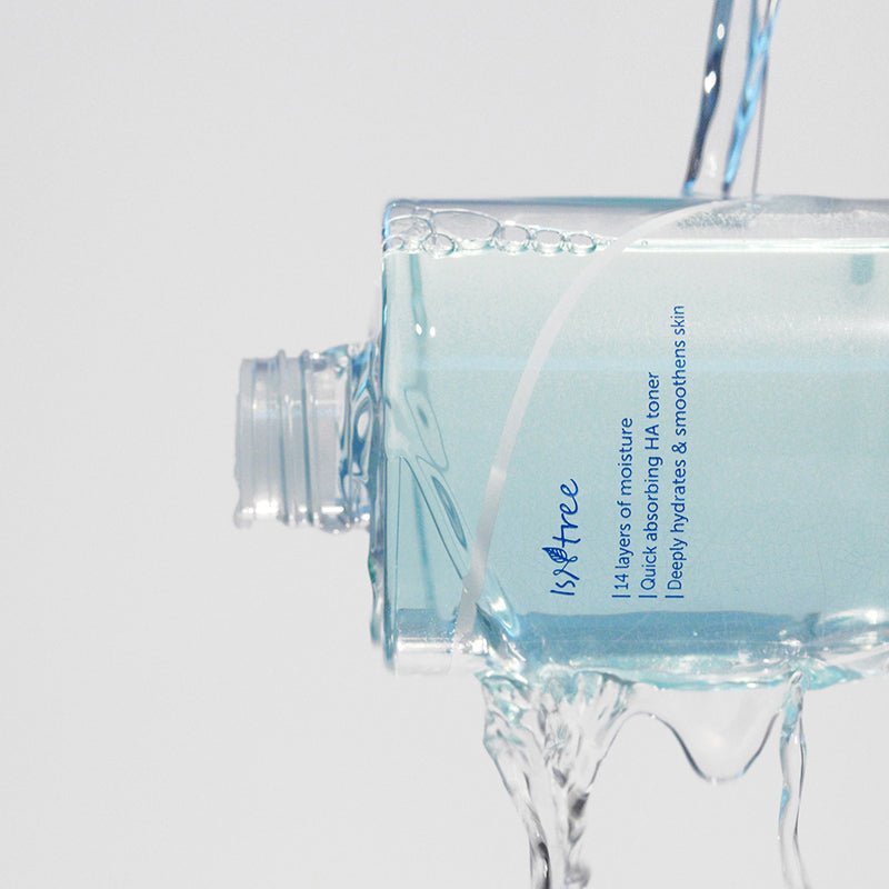 Isntree : Ultra-Low Molecular Hyaluronic Acid Toner