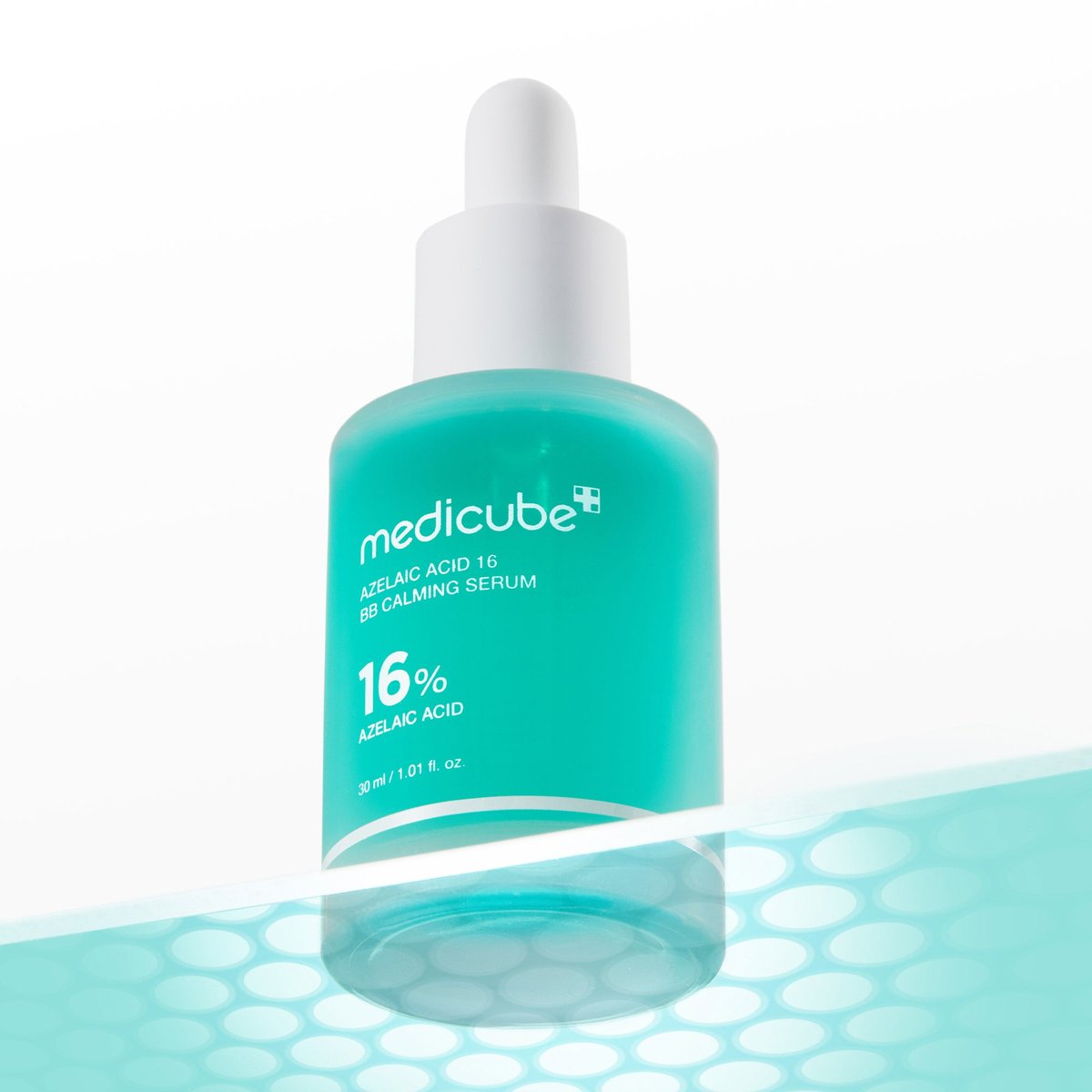 Medicube : Azelaic Acid 16 Calming Serum