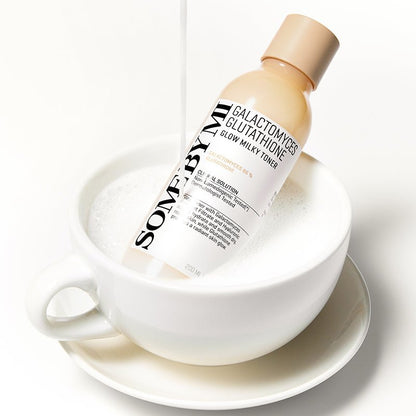 Some By Mi : Galactomyces Glutathione Glow Milky Toner