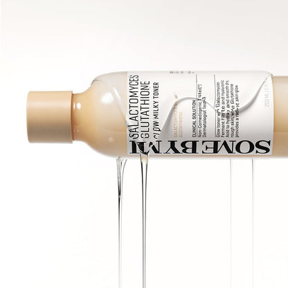 Some By Mi : Galactomyces Glutathione Glow Milky Toner